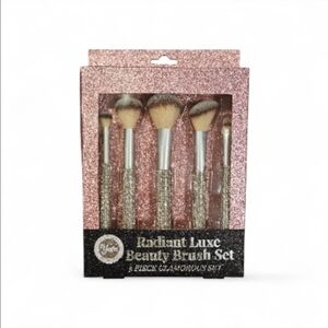 Luxie Glamorous Pink and Silver Brush Collection